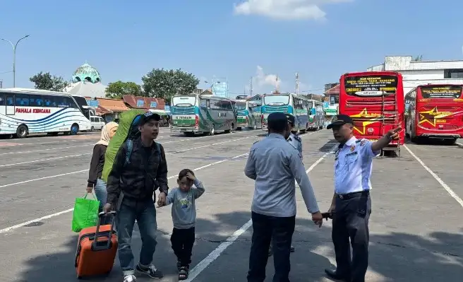 BRT Bandung Raya Jalan, Bus AKAP Mulai Tinggalkan Cicaheum
