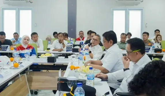 Zulkifli Hasan Tinjau Fasilitas PGN Saka di Gresik, Tekankan Ketahanan Energi